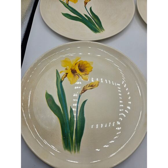 Jonquil by Universal Set of‎ 4 Luncheon Plates White Body, Yellow Flower & Bud - Picture 7 of 11